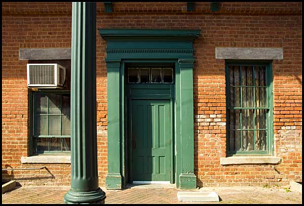 Western & Atlantic depot at Dalton, doorway