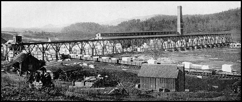 Loaded rail cars at a Georgia Marble plant near Tate