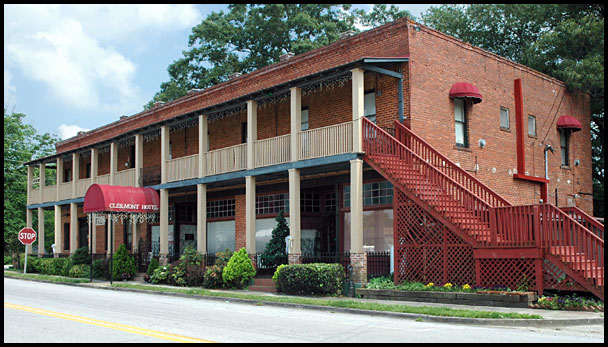 Old Clermont Hotel in Clermont, GA