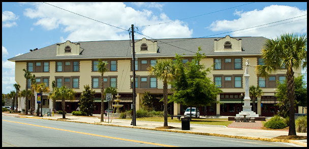The Phenix Hotel in Waycross, now an office building